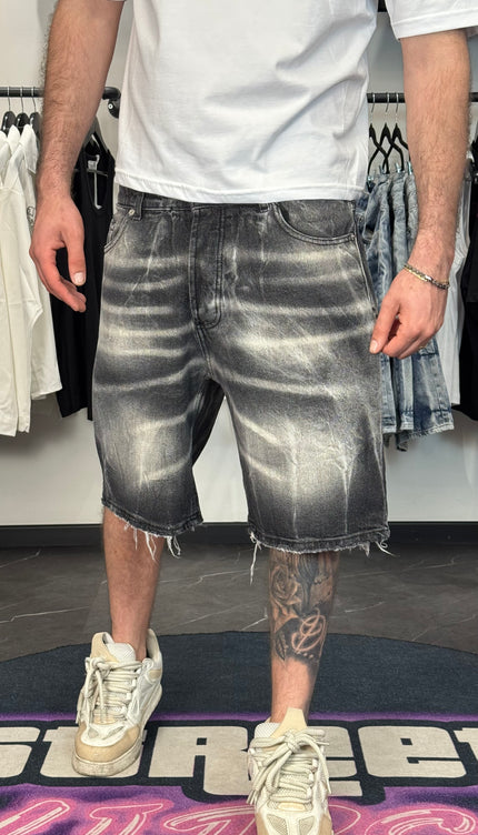 Shorts Shadow