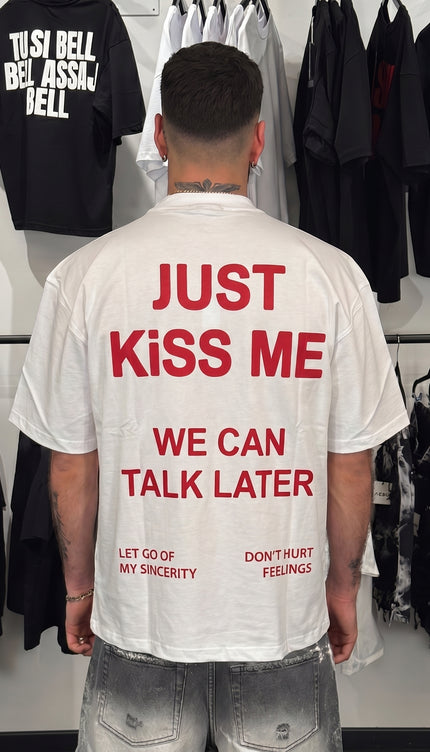 T-Shirt Kiss Me