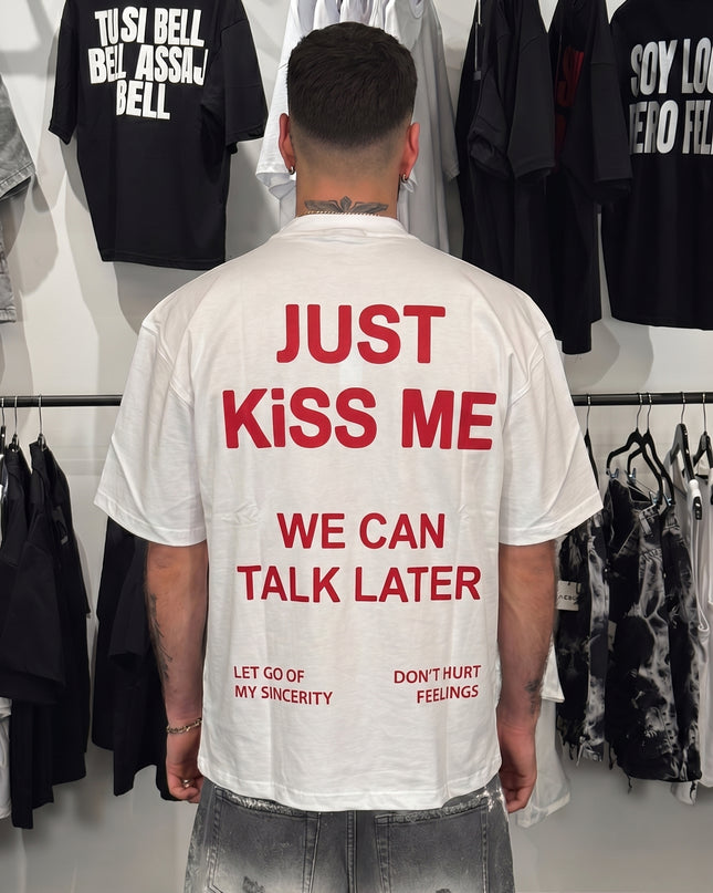 T-Shirt Kiss Me