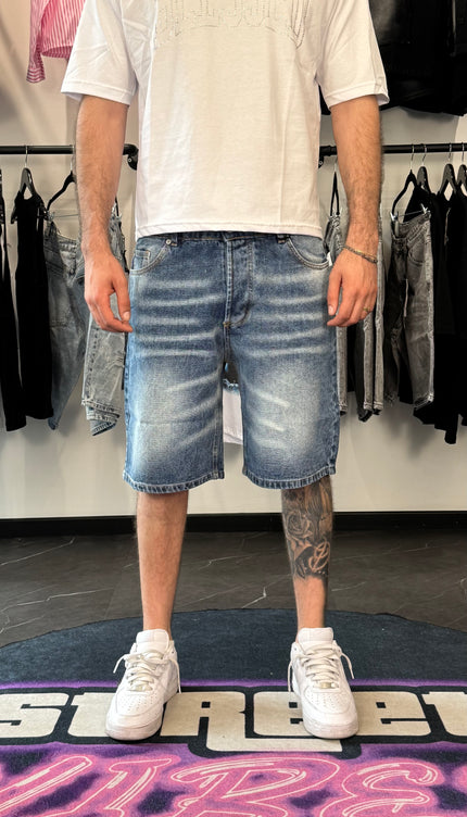 Shorts Light